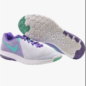 Nike Flex Experience RN 5 size 7